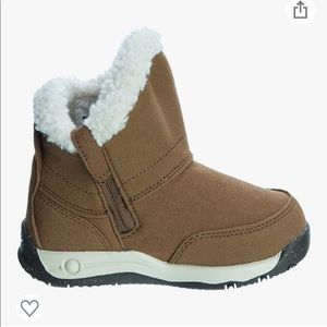 NIB Toddler Nike Chukka Moc 2 Child US 7 Wide - Brown Winter Boot